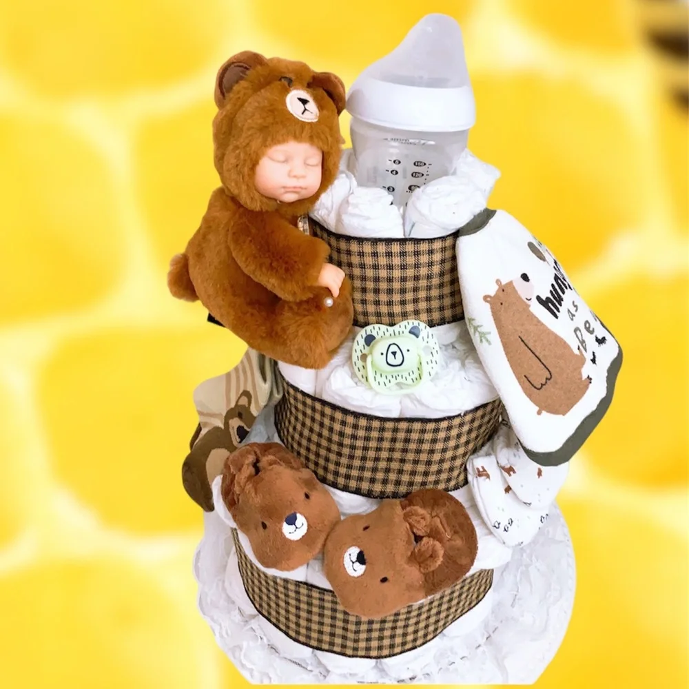 Teddy Bear Diaper Cake